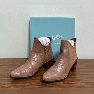 Seychelles Pretty Little Bird Women's Blush Ankle Booties NEW Size 7